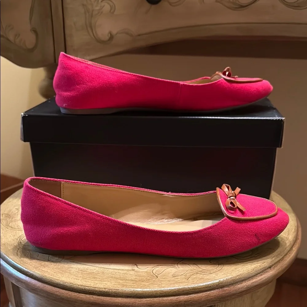 Talbots Azalea “Jaime”  Flats with Bow - Picture 5 of 6